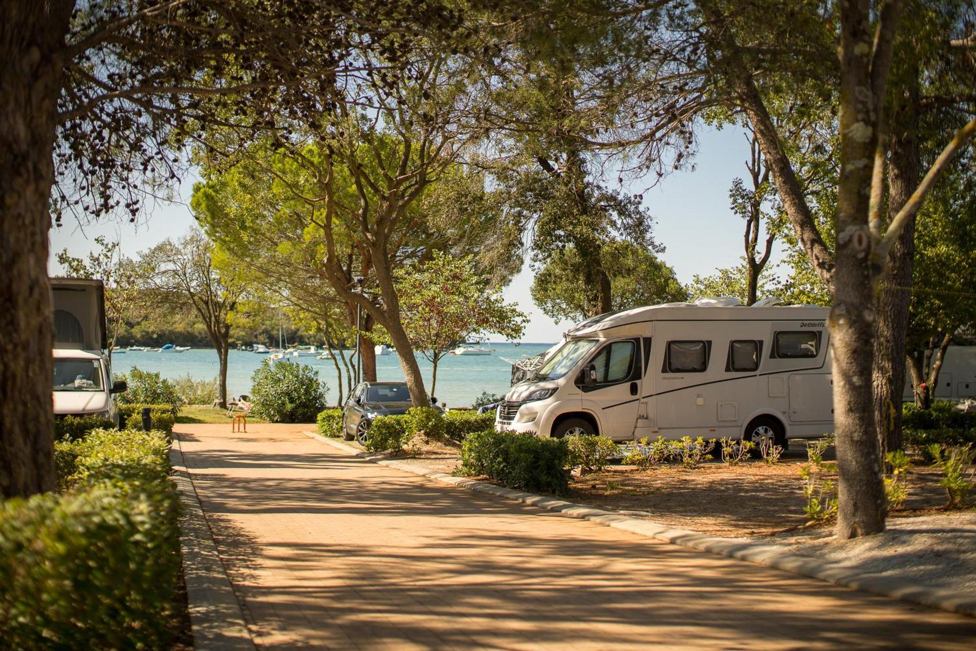 Maistra Camping Vestar Pitches روفينج المظهر الخارجي الصورة