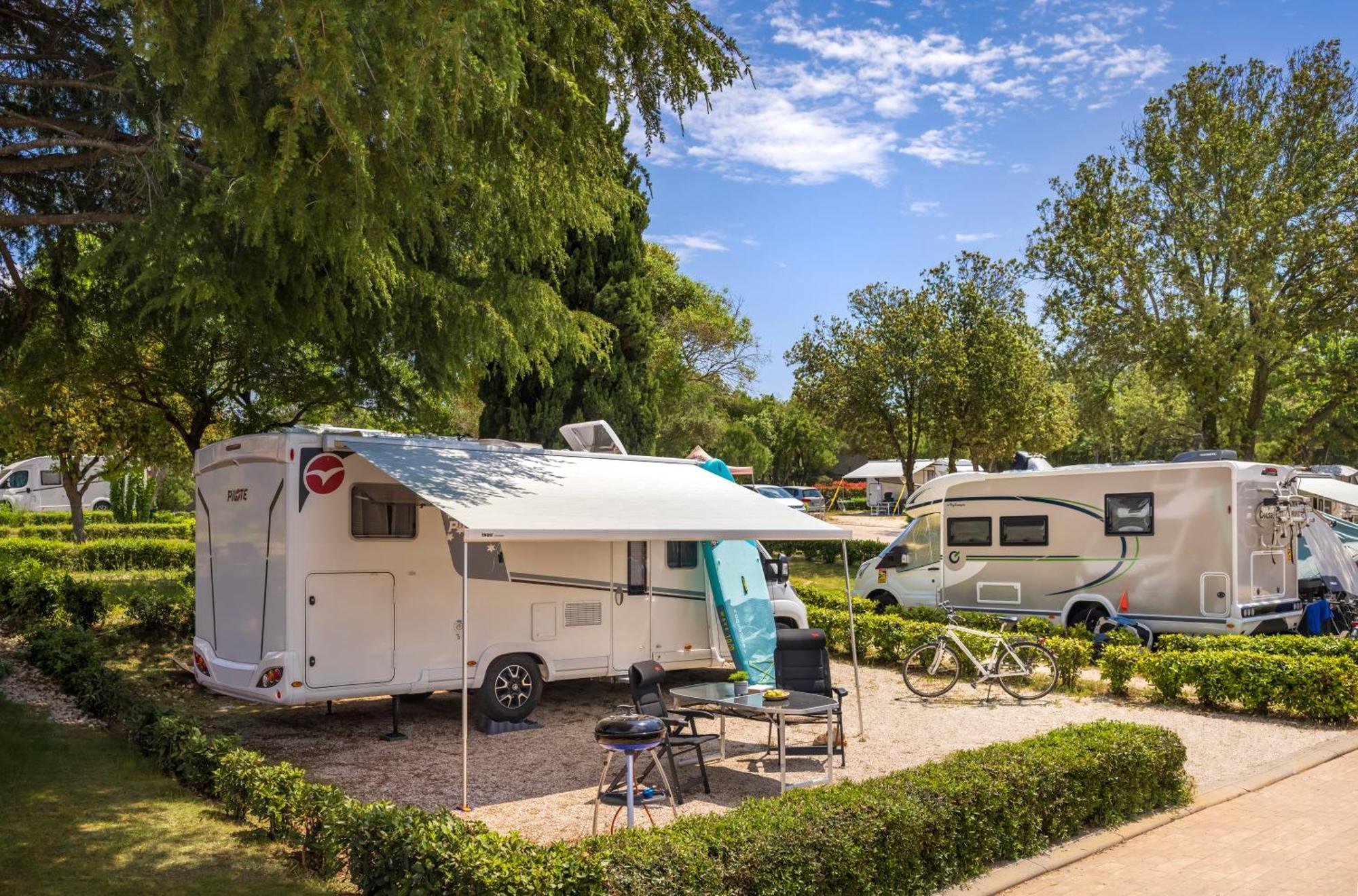 Maistra Camping Vestar Pitches روفينج المظهر الخارجي الصورة